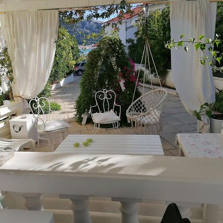 Studio Apartman Villa Juras Baška Extérieur photo